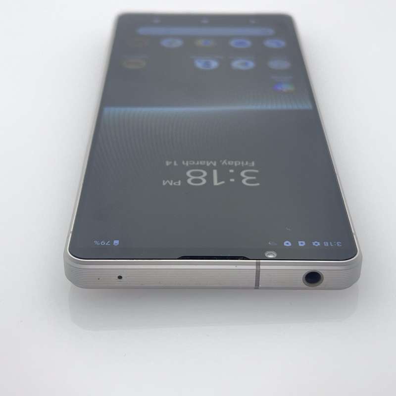 Sony Xperia V1 256GB Grey LCD Burn (12 Month Warranty)
