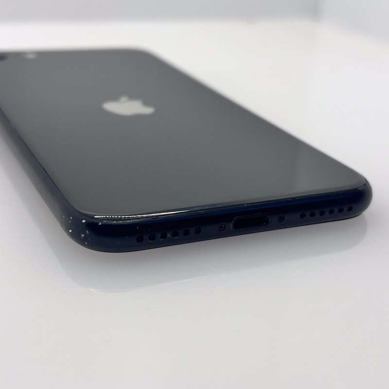 iPhone SE 2022 64GB | Black Lines on the LCD | Midnight (3 Month Warranty)