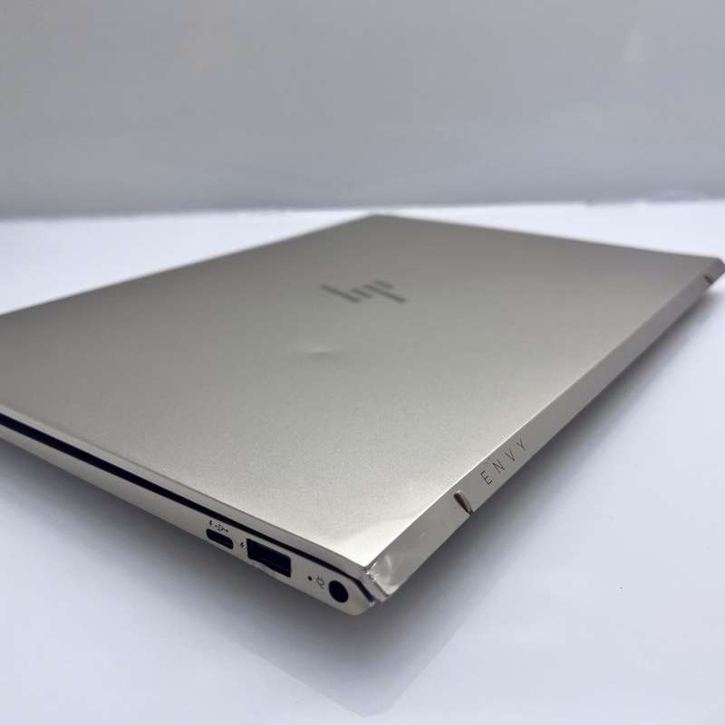 HP Envy Touch Screen 13-ad012na "Core i5" 2.50GHz Gold 8GB RAM 360GB SSD - Bright Spots (3 Month ...