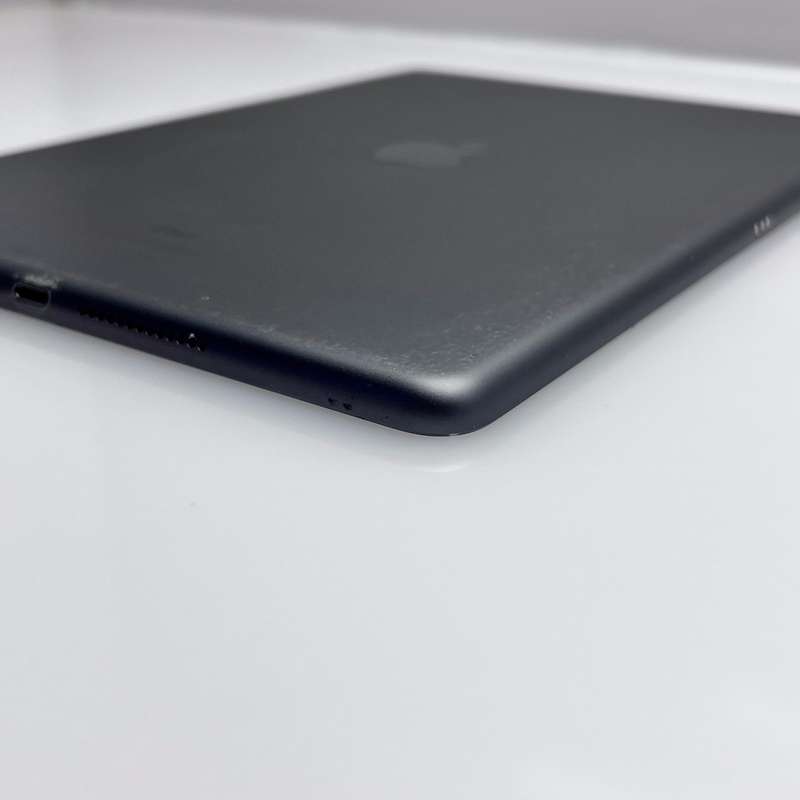 iPad 10.2" 8th Gen 128GB (Wifi Only) No Touch ID | Bent Casing Space Grey (3 Month Warranty)