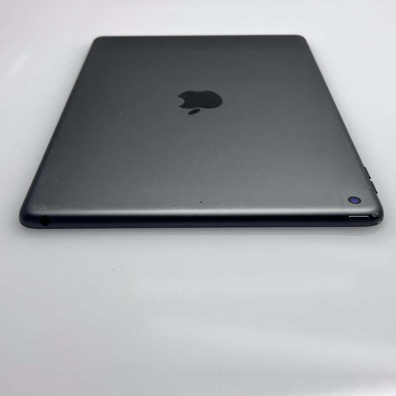 iPad 10.2" 8th Gen 128GB (Wifi Only) No Touch ID | Bent Casing Space Grey (3 Month Warranty)