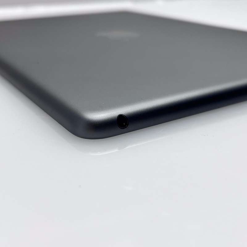 iPad 10.2" 8th Gen 32GB (Wifi Only) No Touch ID Space Grey (3 Month Warranty)