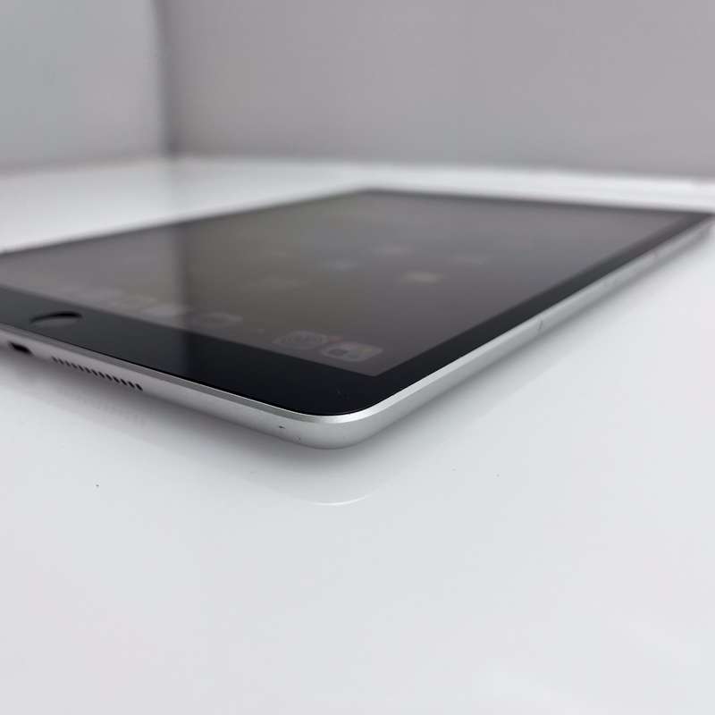 iPad 10.2" 9th Gen 64GB (Wifi Only) No Touch ID Silver (3 Month Warranty)