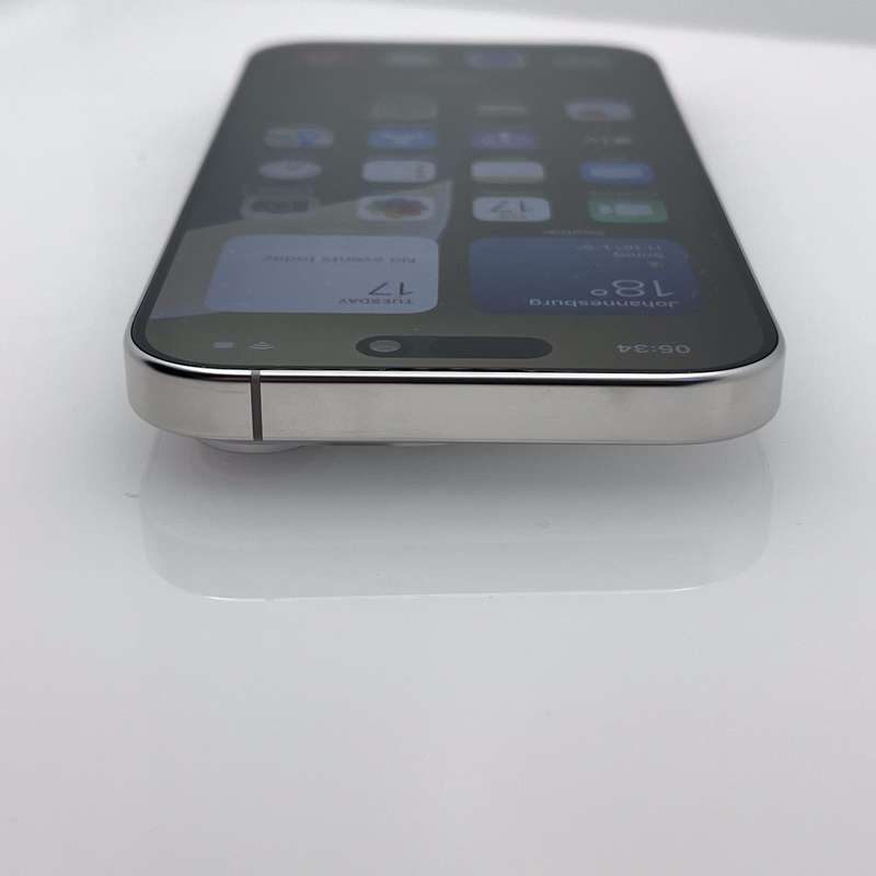 iPhone 16 Pro 512GB White Titanium Mint Condition (12 Month Warranty)