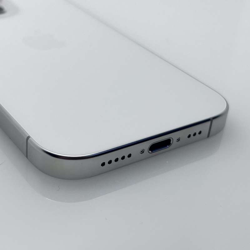 iPhone 16 Pro 512GB White Titanium Mint Condition (12 Month Warranty)