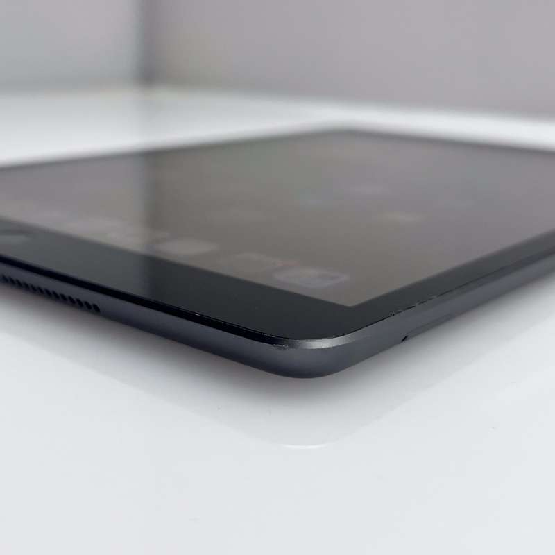iPad 10.2 9th Gen 64GB (Wifi/Cellular) No Touch ID Silver (3 Month Warranty)