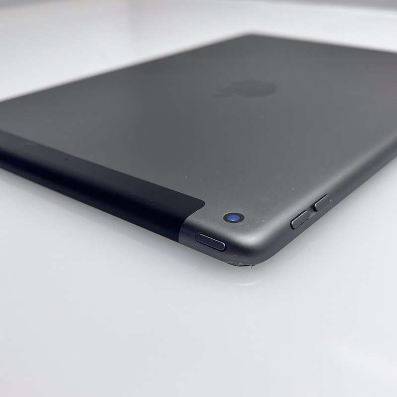 iPad 10.2 9th Gen 64GB (Wifi/Cellular) No Touch ID Silver (3 Month Warranty)