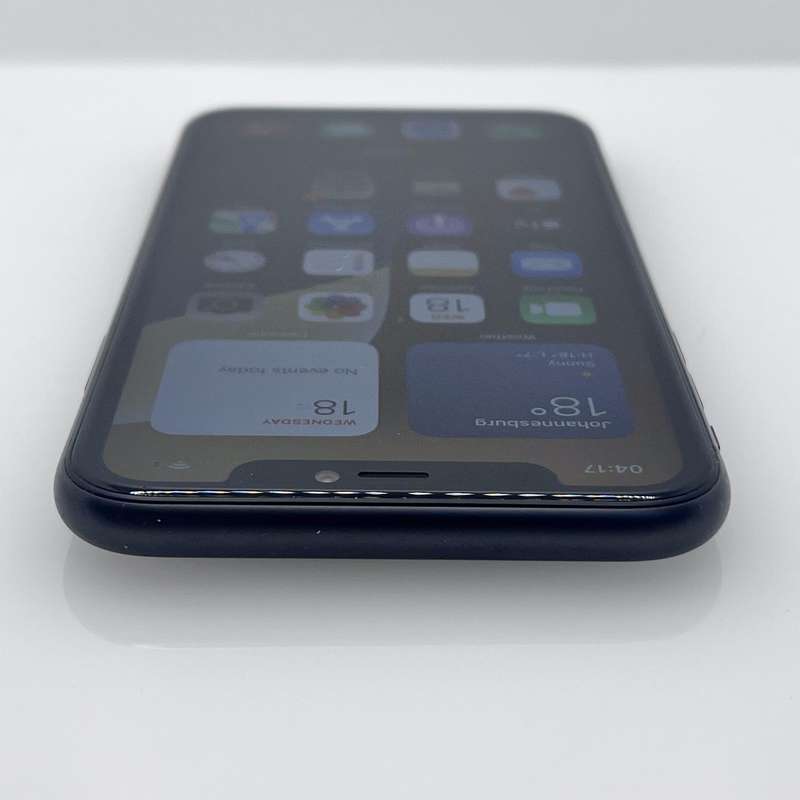 iPhone 11 64GB Black (6 Month Warranty)