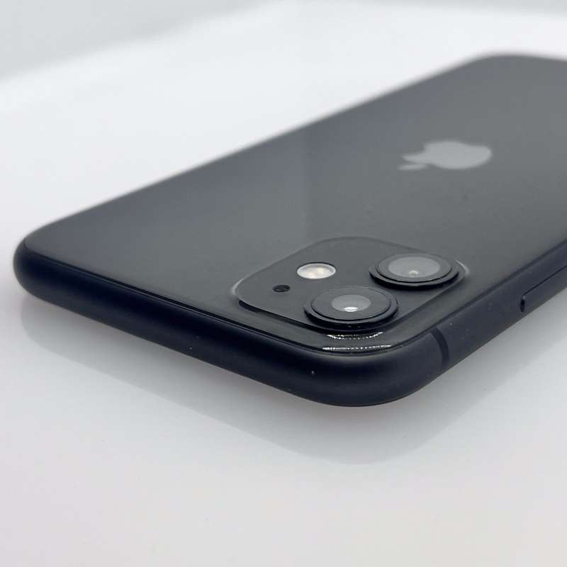 iPhone 11 64GB Black (6 Month Warranty)