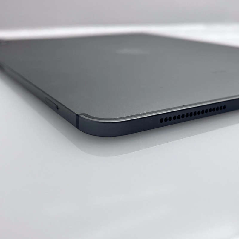 iPad Pro 12.9-Inch 4th Gen 512GB  (Wifi/Cellular) LCD Damage | Bent Casing  Space Grey