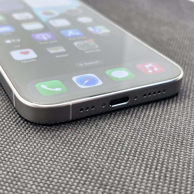iPhone 15 Pro 256GB White Titanium (12 Month Warranty)