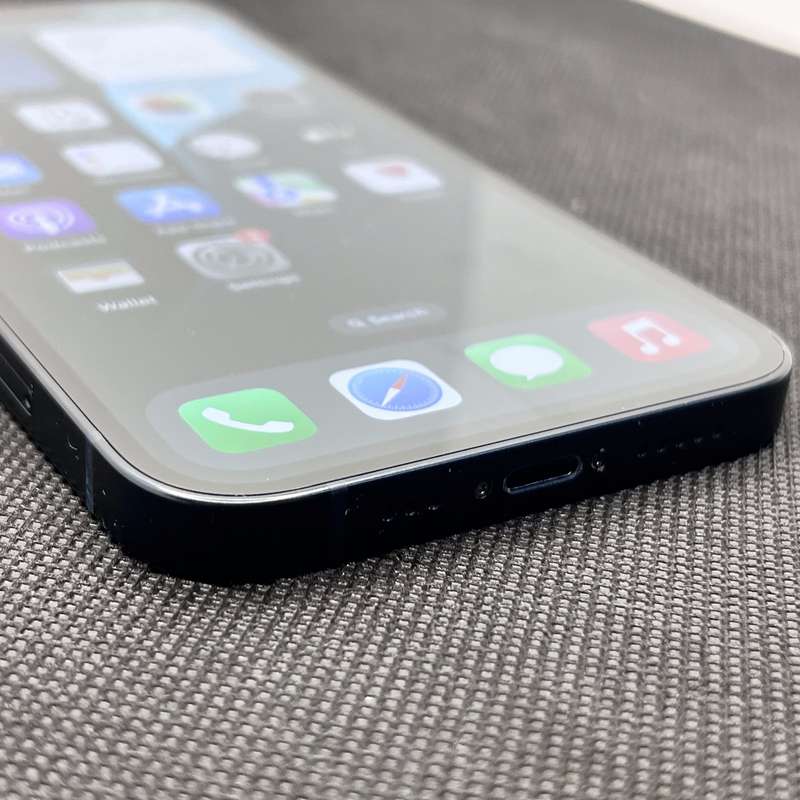 iPhone 13 256GB Midnight (6 Month Warranty)