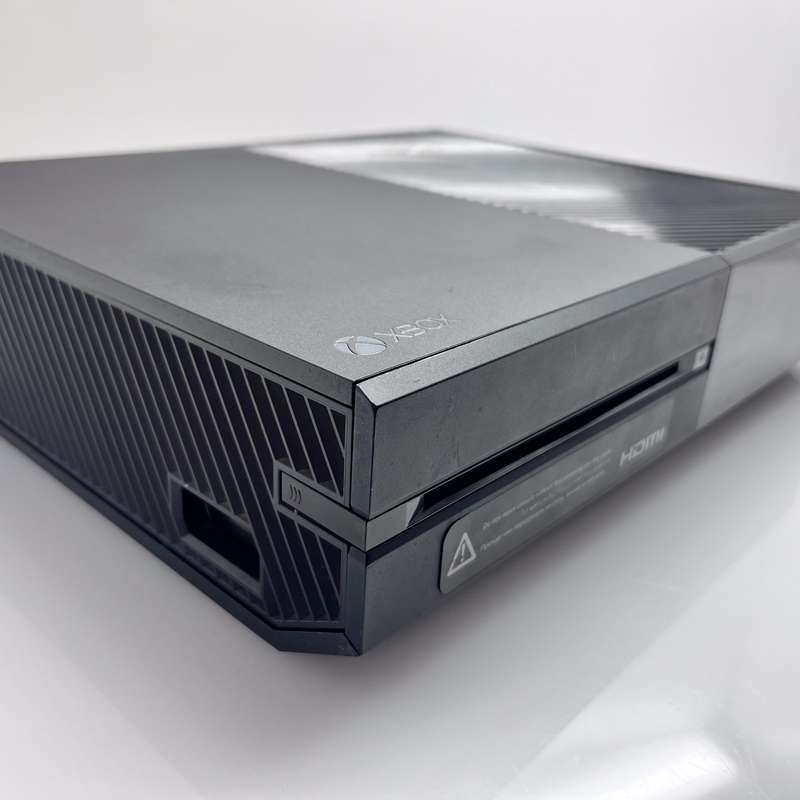 Xbox One 1TB Black + 2 Games + HDMI Cable + Charging Cable (3 Month Warranty)
