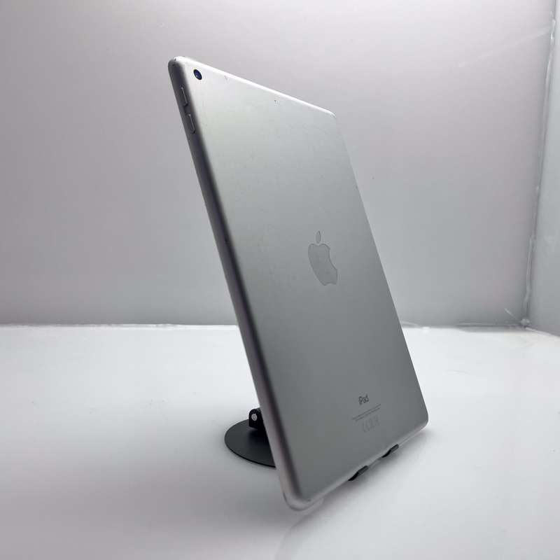 iPad 9.7" 6th Gen 128GB (Wi-Fi Only) Silver (3 Month Warranty)