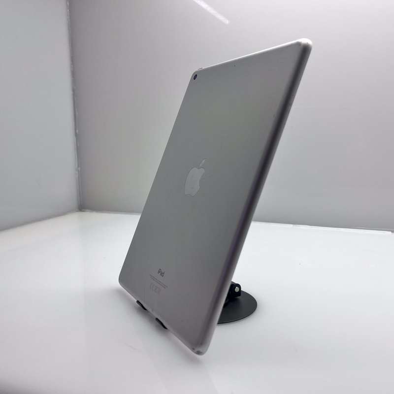 iPad 9.7" 6th Gen 128GB (Wi-Fi Only) Silver (3 Month Warranty)