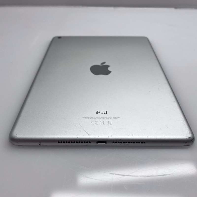 iPad 9.7" 6th Gen 128GB (Wi-Fi Only) Silver (3 Month Warranty)
