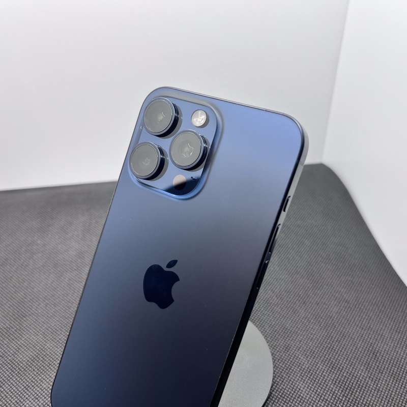 Apple iPhone 15 Pro Max Blue Titanium (12 Month Warranty)