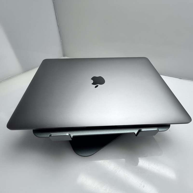 MacBook Air 13-Inch M1 8CPU/7GPU (2020) 8GB RAM 256GB SSDSpace Gray (12 Month Warranty)