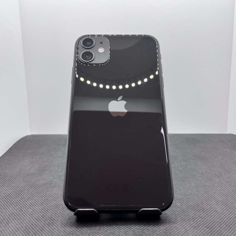Apple iPhone 11 64GB Black (6 Month Warranty)