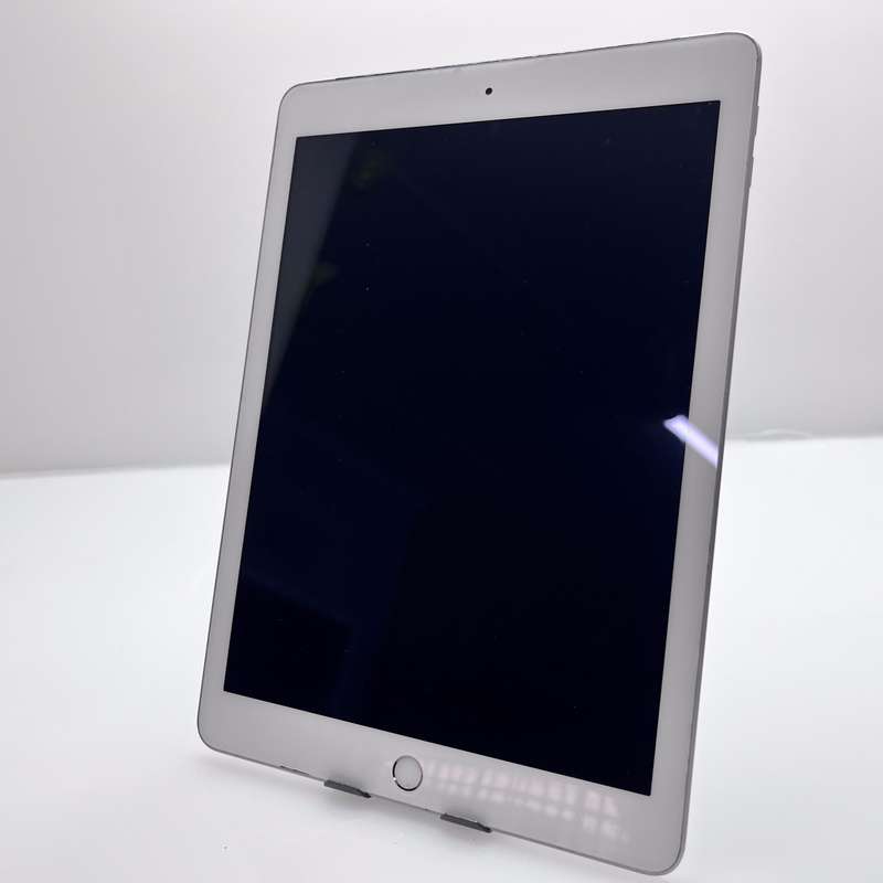 Apple iPad 9.7" 6th Gen 32GB (Wifi/Cellular) No Touch ID Space Grey