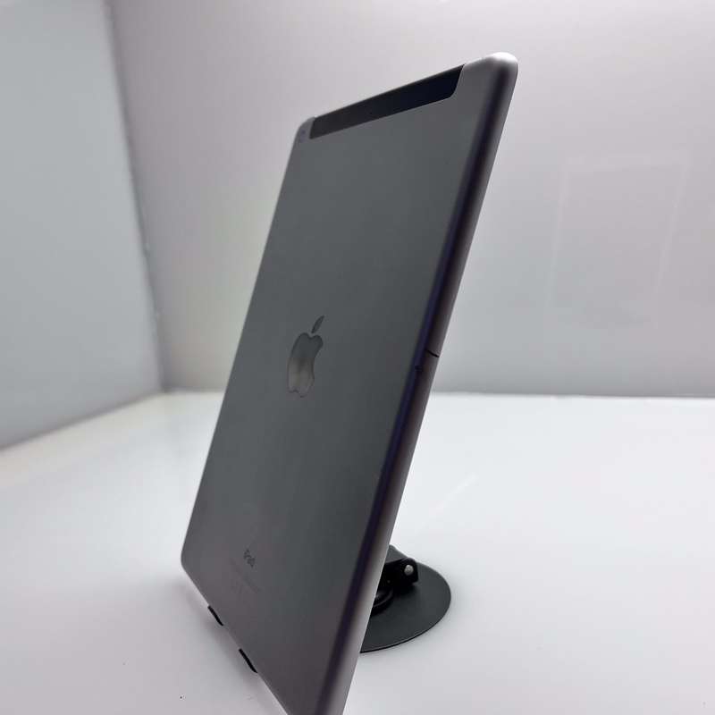 Apple iPad 9.7" 6th Gen 32GB (Wifi/Cellular) No Touch ID Space Grey
