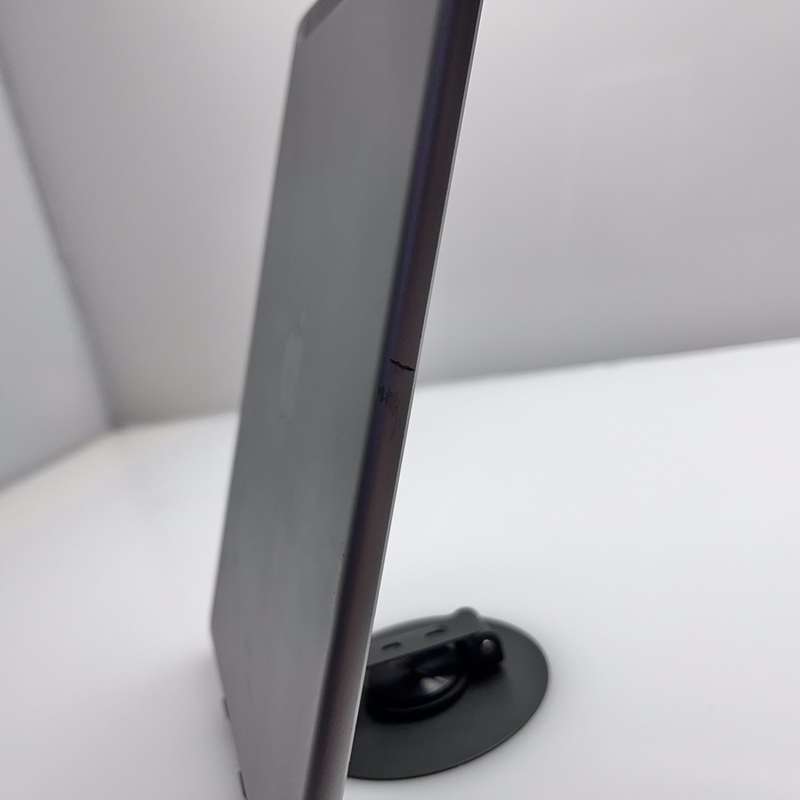 Apple iPad 9.7" 6th Gen 32GB (Wifi/Cellular) No Touch ID Space Grey