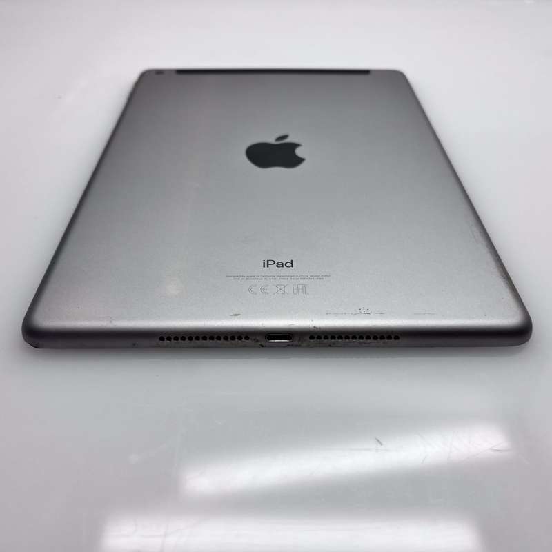 Apple iPad 9.7" 6th Gen 128GB (Wifi/Cellular) Screen Damage Grey