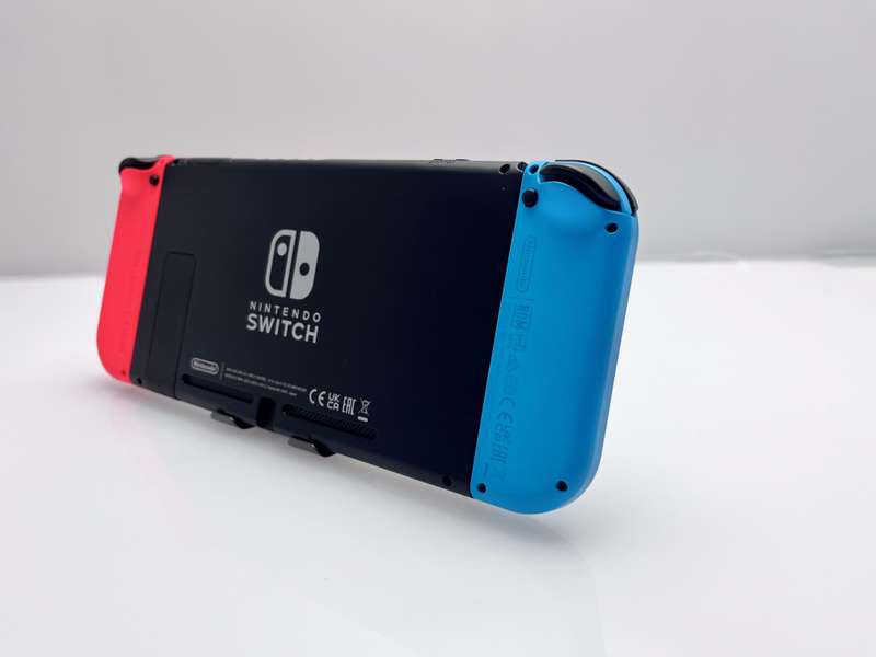 Nintendo Switch 32GB Black + 2 Joy-Con Controllers + HDMI Cable + Carry Case + Game (3 Month Warr...