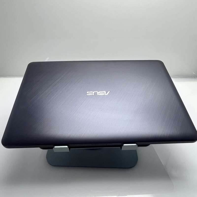 Asus X543N 4GB RAM 512GB HDD Bright Spots Black