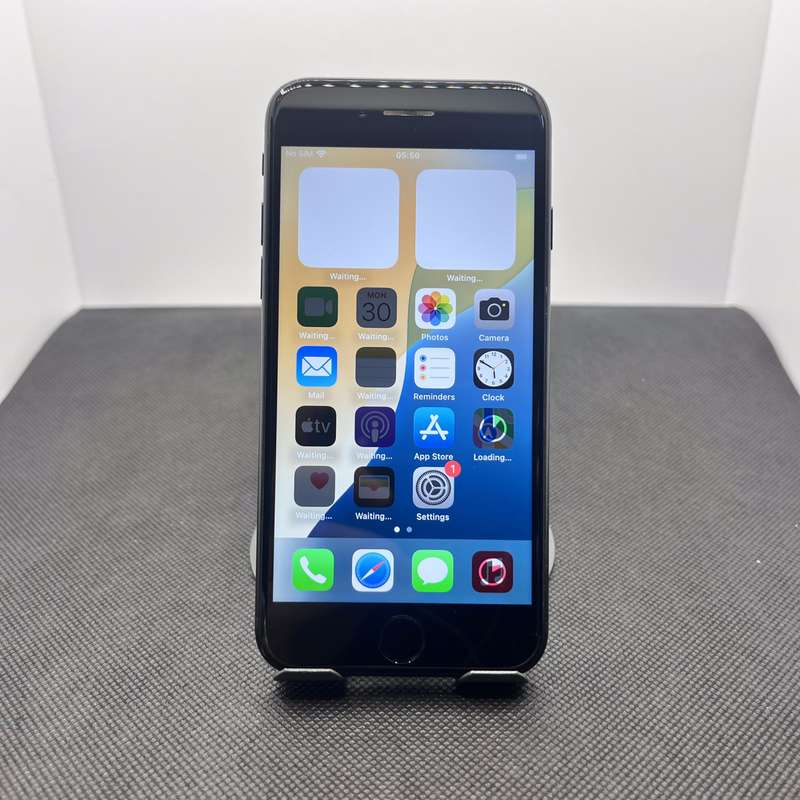 Apple iPhone SE (2022) 128GB Black (3 Month Warranty)