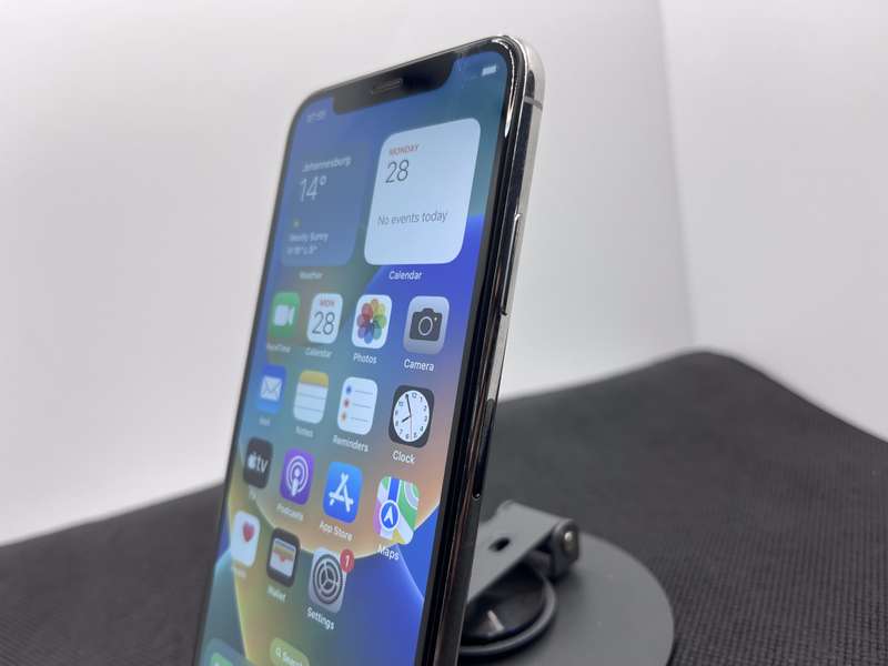 Apple iPhone X 64GB Silver (3 Month Warranty)