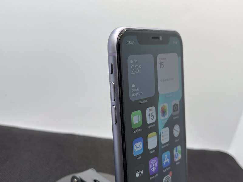 Apple iPhone 11 128GB Purple (6 Month Warranty)