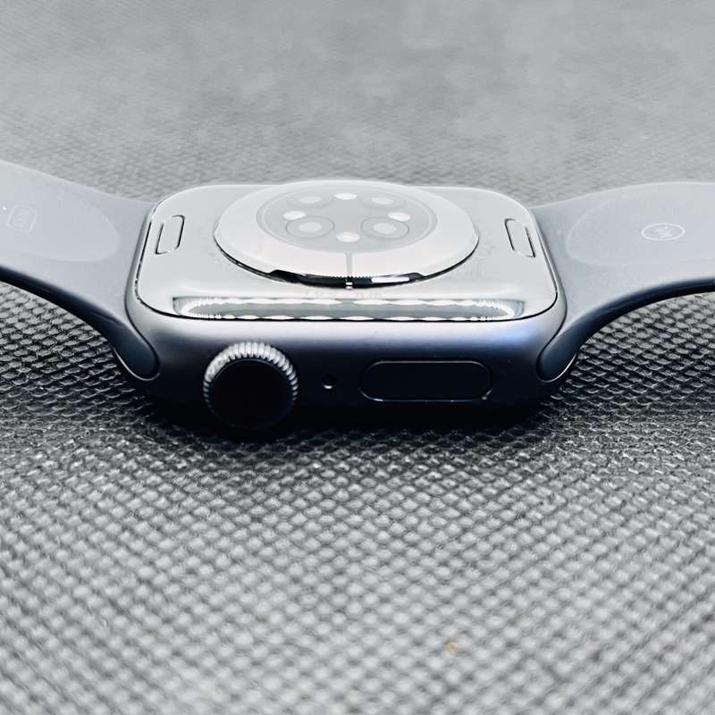 Apple Watch Series 6 40mm GPS Only Space Gray (3 Month Warranty)