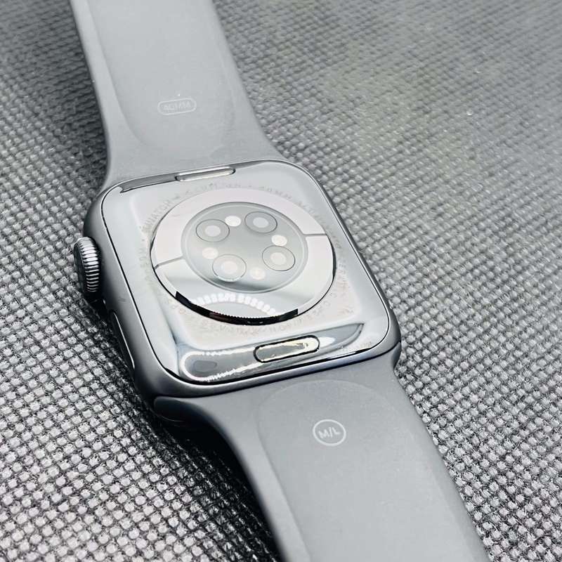 Apple Watch Series 6 40mm GPS Only Space Gray (3 Month Warranty)