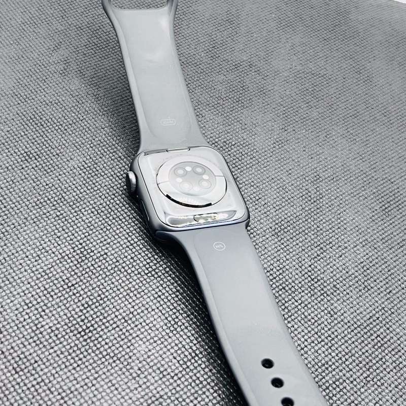 Apple Watch Series 6 40mm GPS Only Space Gray (3 Month Warranty)