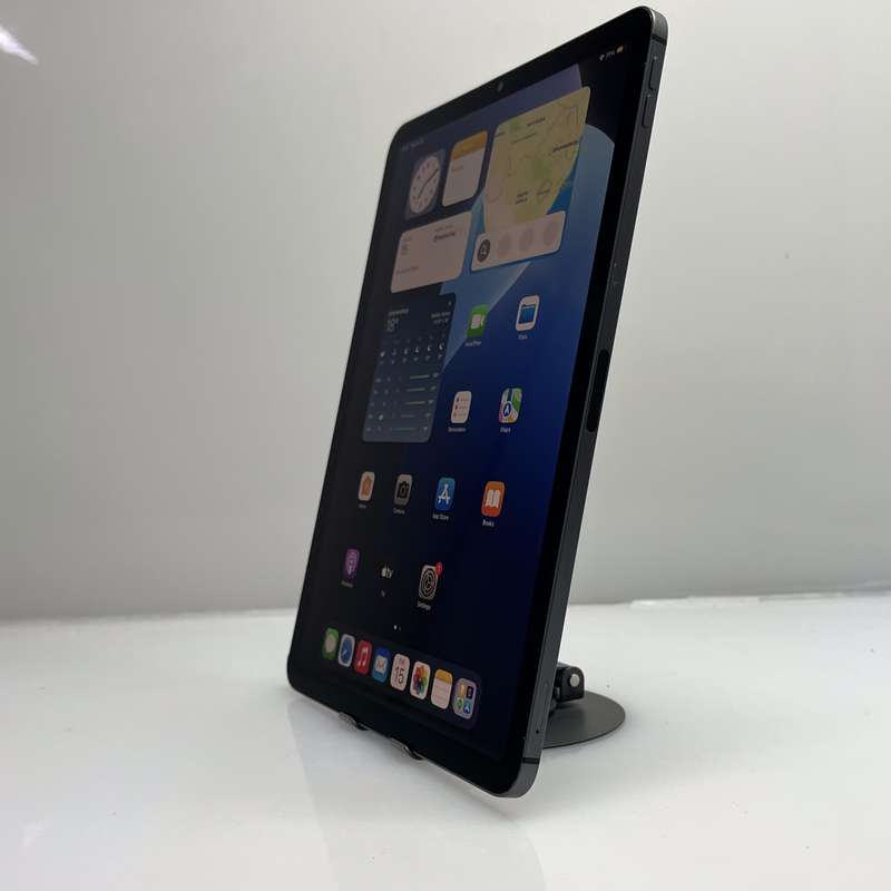 Apple iPad Air 5th Gen 256GB (Wifi/Cellular) Space Grey (6 Month Warranty) - Damaged Casing