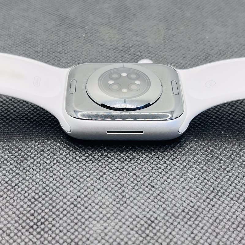 Apple Watch Series 8 45mm GPS Only Silver (6 Month Warranty)
