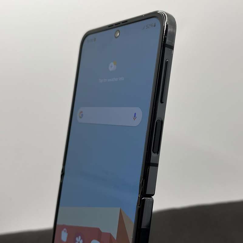 Samsung Galaxy Z Flip 4 256GB Graphite - Front Screen Not Working