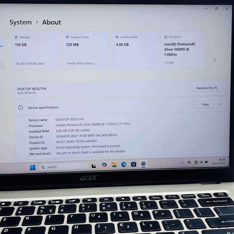 Acer Swift 1 1.10GHz Pentium N6000 4GB RAM 128GB SSD (NVMe) Silver