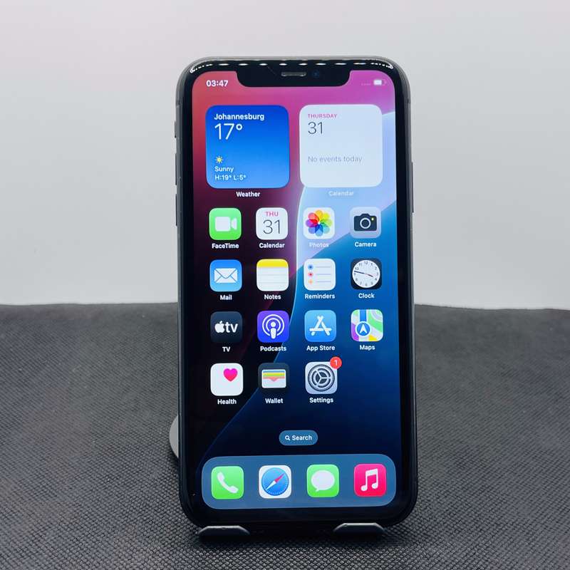 Apple iPhone 11 64GB Black (6 Month Warranty)