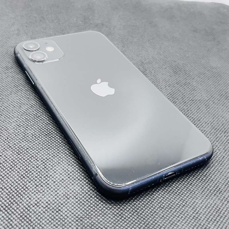 Apple iPhone 11 64GB Black (6 Month Warranty)
