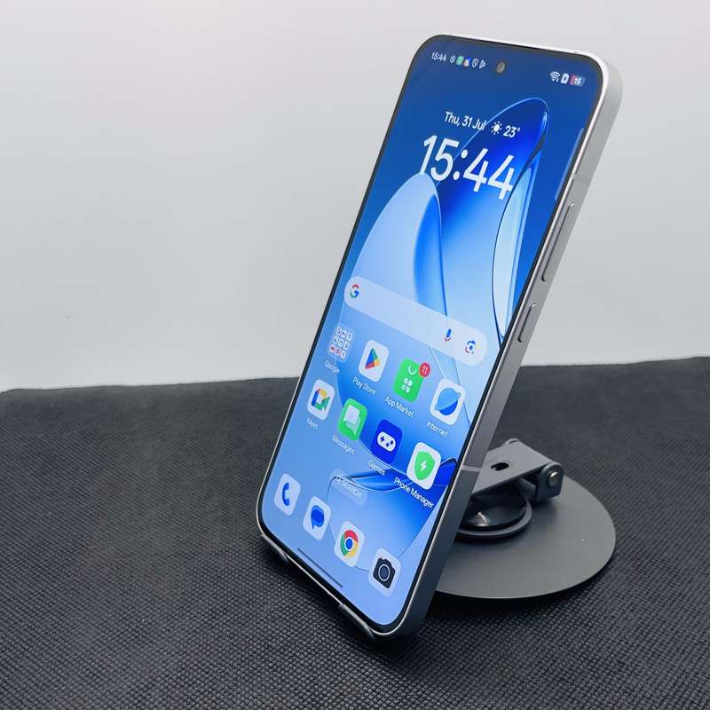 Oppo Reno 13 512GB Dual Sim Plume White (6 Month Warranty) - Mint Condition