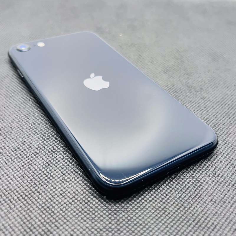 Apple iPhone SE (2022) 64GB Midnight (3 Month Warranty)