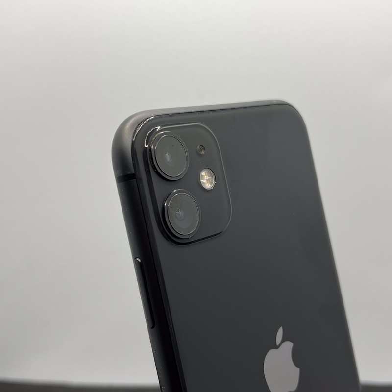 Apple iPhone 11 128GB Black (6 Month Warranty)