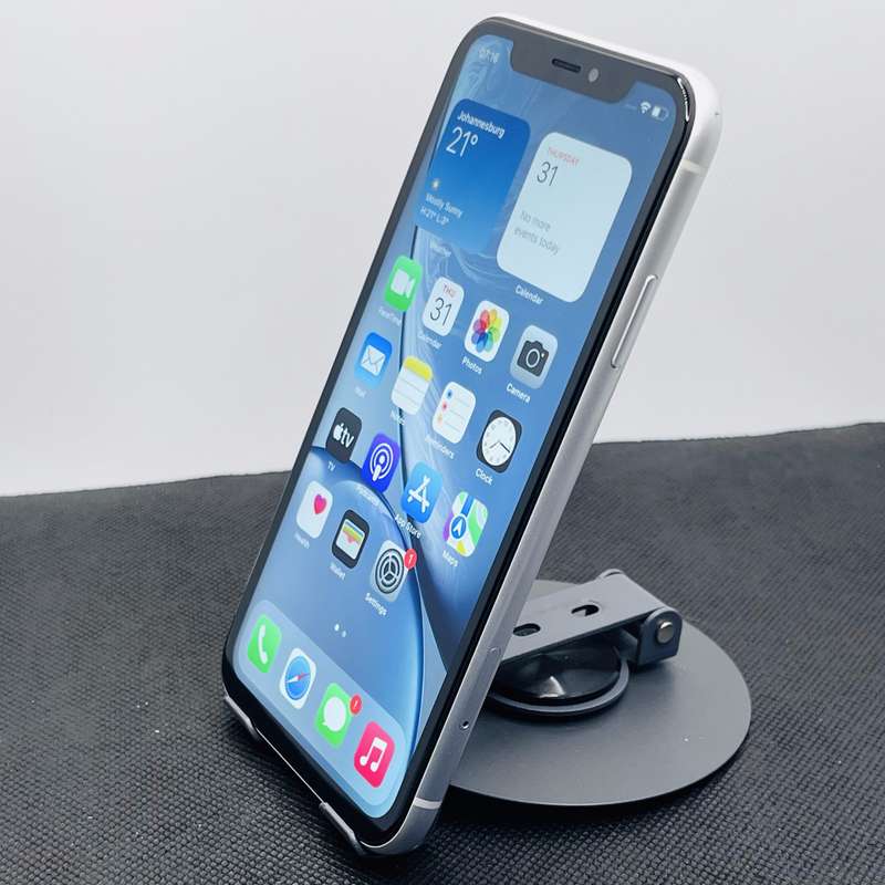 Apple iPhone XR 64GB White (3 Month Warranty) - Small Chip