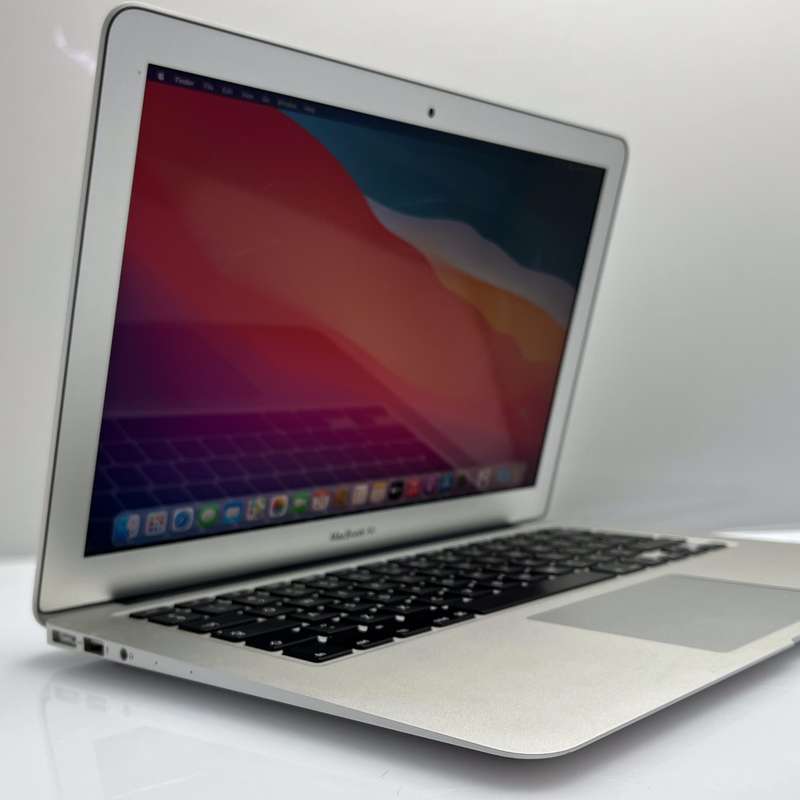 MacBook Air 13-Inch Core i5 1.8GHz (2017) 8GB RAM 128GB SSD Silver (3 Month Warranty) - Min...