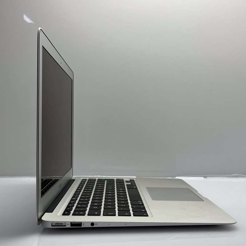 MacBook Air 13-Inch Core i5 1.8GHz (2017) 8GB RAM 128GB SSD Silver (3 Month Warranty) - Min...
