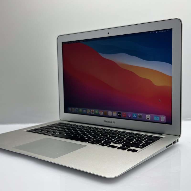MacBook Air 13-Inch Core i5 1.8GHz (2017) 8GB RAM 128GB SSD Silver (3 Month Warranty) - Min...