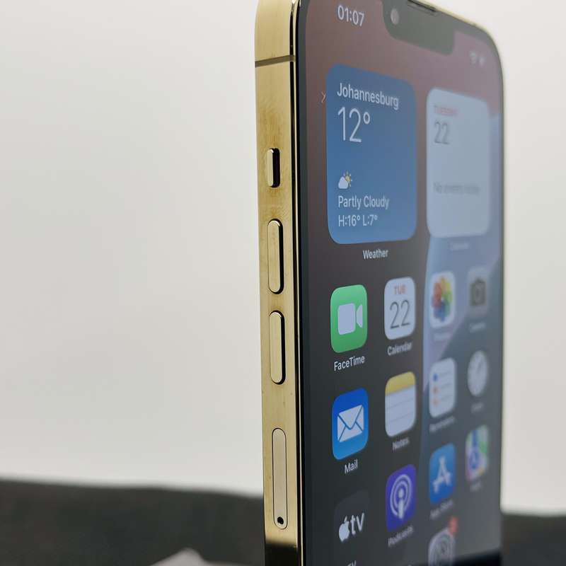Apple iPhone 13 Pro Max 128GB Gold (12 Month Warranty) - Dead Pixel And No Face ID