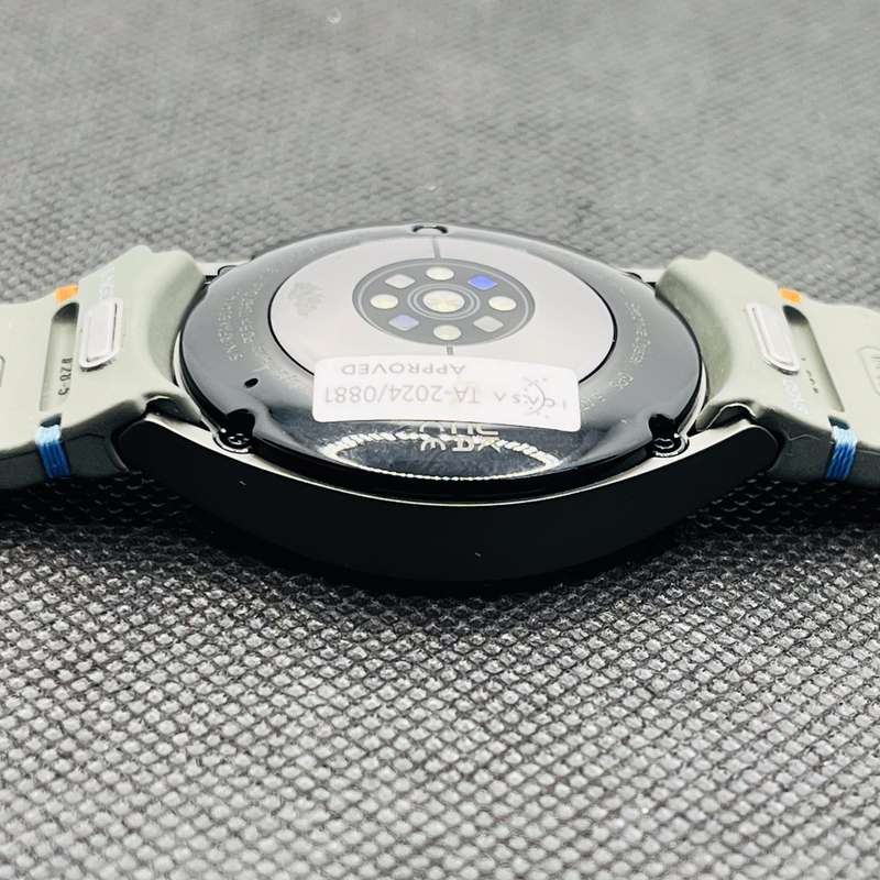 Samsung Galaxy Watch 7 40mm GPS Only Green (3 Month Warranty)  Mint Condition